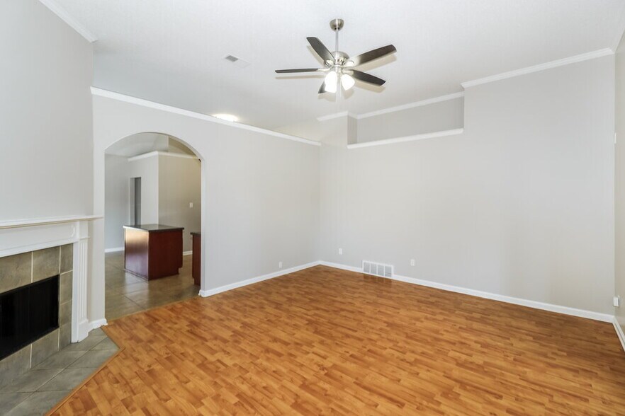 Building Photo - 2646 Breezy Ridge Trail