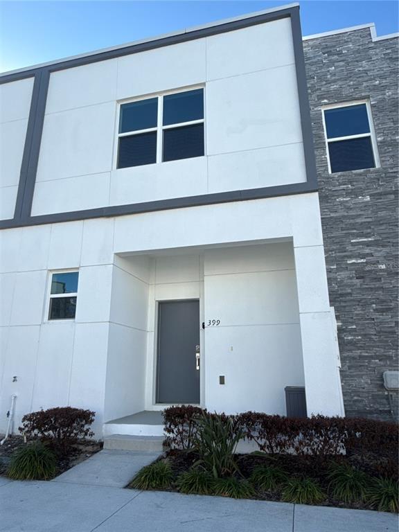 Building Photo - 399 Famagusta Dr