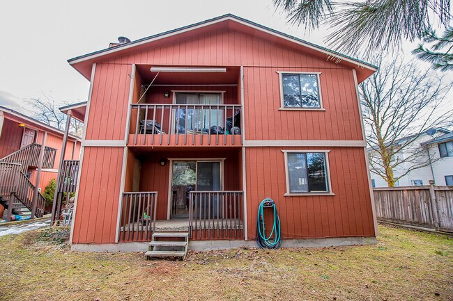 Building Photo - 4536 S Donald Ct