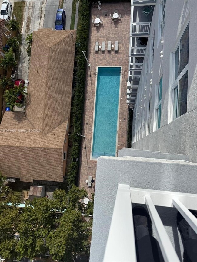 Building Photo - 2665 SW 37th Ave