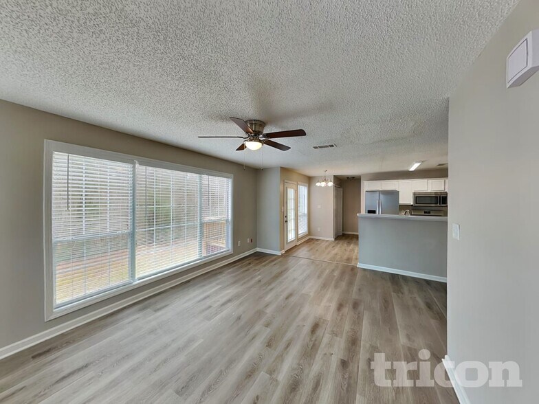 Building Photo - 11203 Chelsea Ln