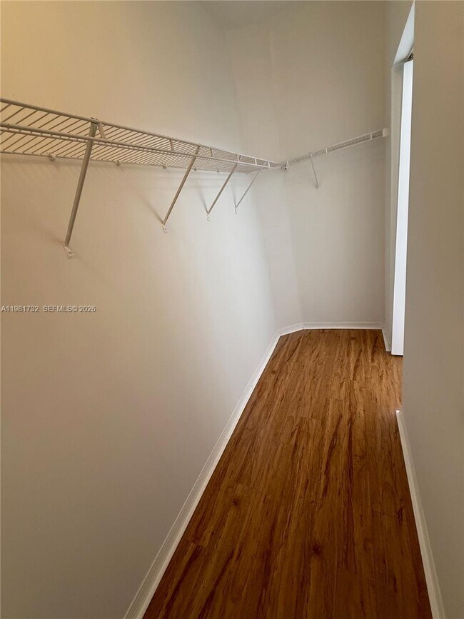 Building Photo - 764 SW 106th Ave