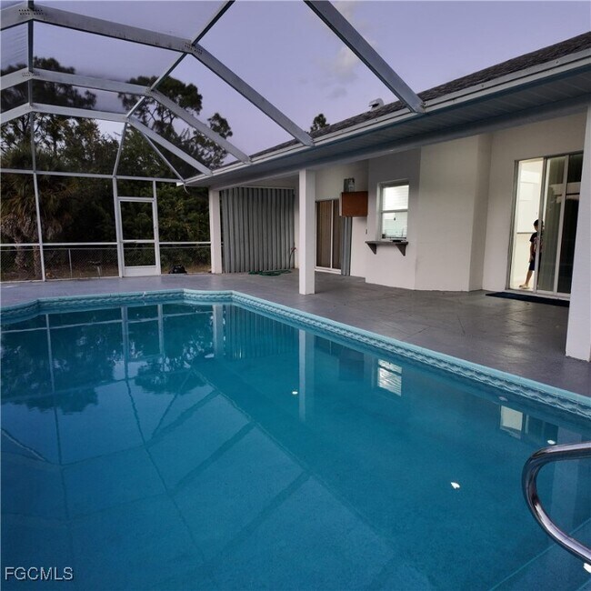 Building Photo - 1117 Cleveland Ave