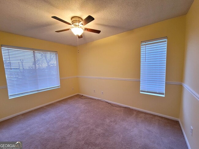 Building Photo - 111 Stoneridge Dr