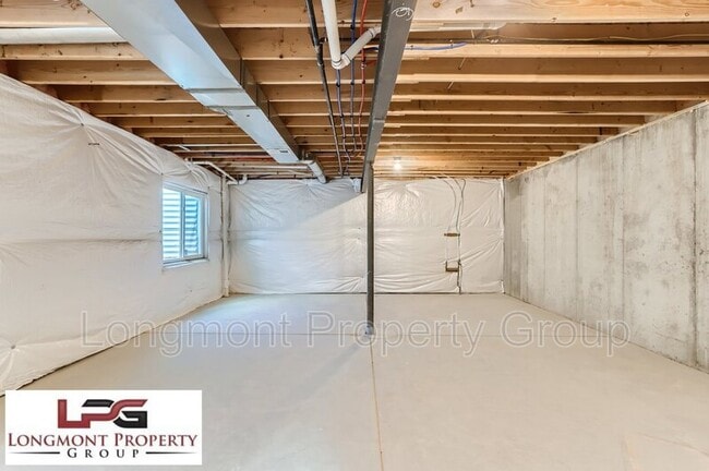 Building Photo - 450 Canadian Crossing Dr