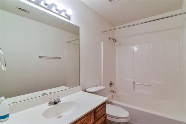 Building Photo - 307 Stell Ave