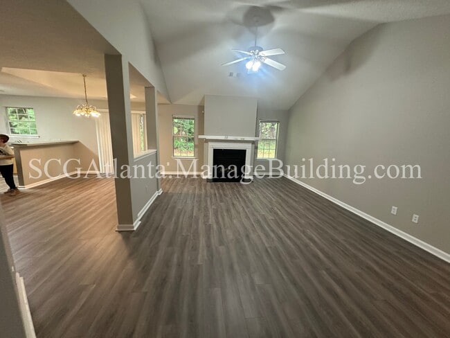 Building Photo - 154 Willow Springs Ln