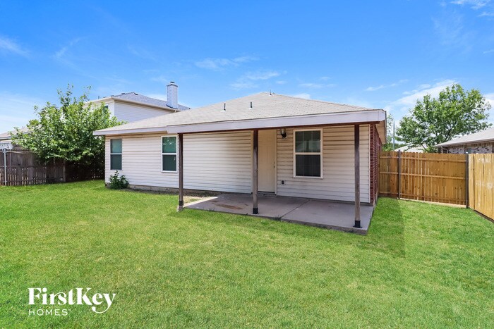 Building Photo - 5708 Addington Dr