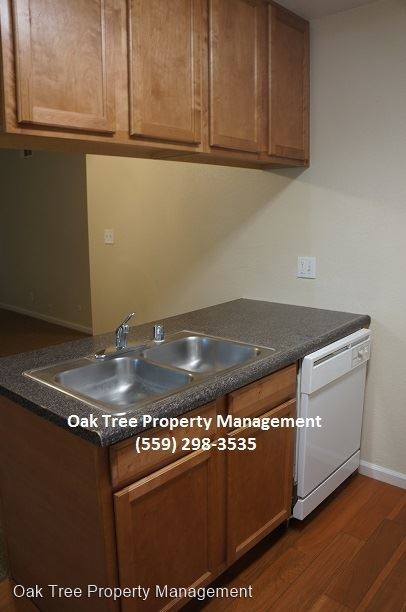 Building Photo - 2 br, 1 bath House - 441 W. Santa Ana #1