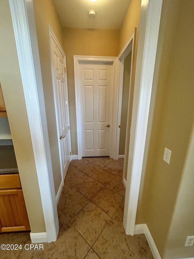 Building Photo - 7134 Bay Crest Rd