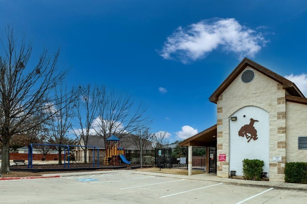 Building Photo - 5908 Stirrup Iron Dr