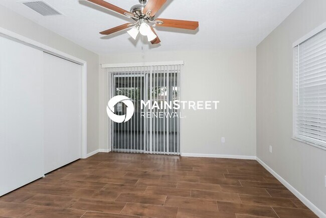 Building Photo - 3 Bedroom Pet-Friendly Home in Port St. Lucie, FL with Main Street Renewal