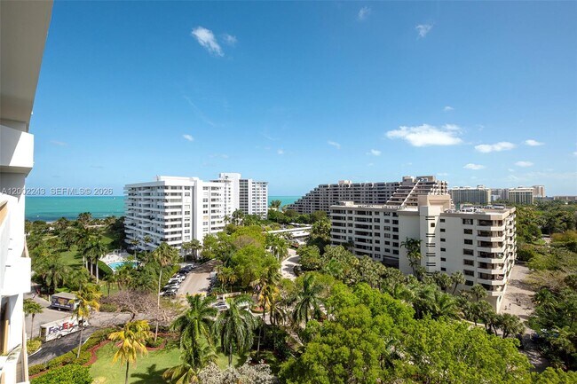 Building Photo - 155 Ocean Ln Dr