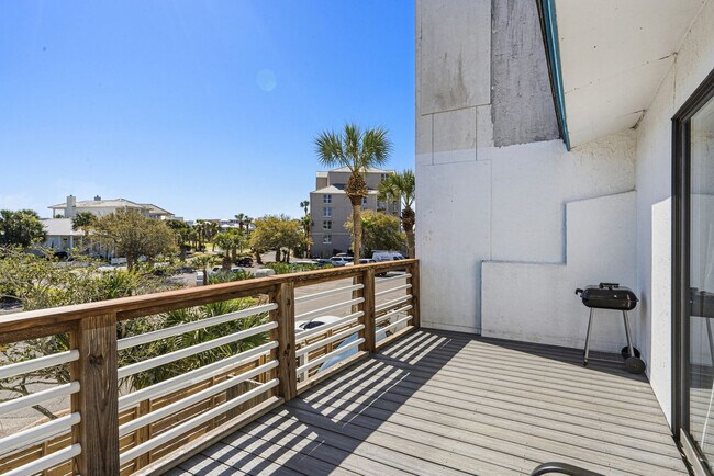 Building Photo - 16 Gulf Breeze Ct