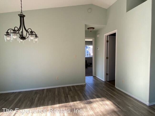 Building Photo - 3 br, 2 bath House - 5301 S Mandy Ave