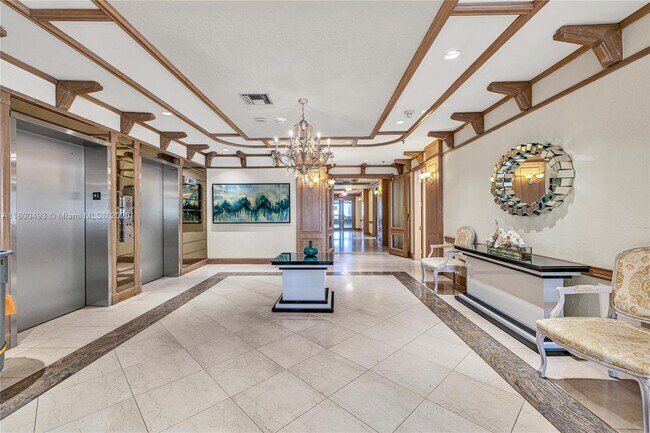 Building Photo - 9455 Collins Ave