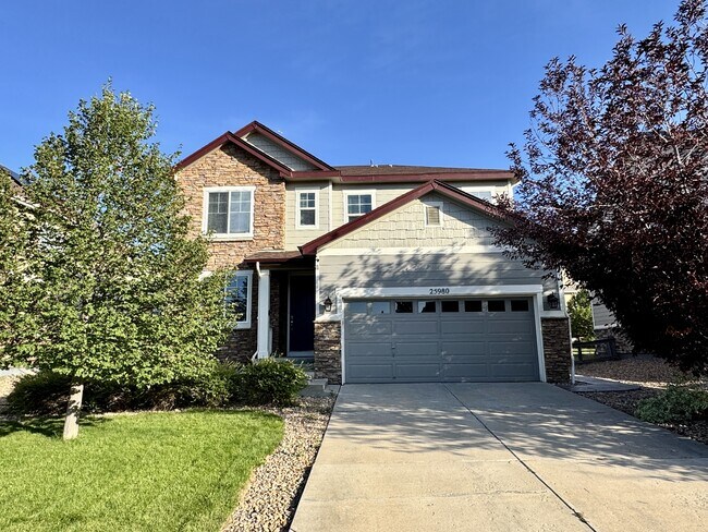 Building Photo - 25980 E Davies Dr