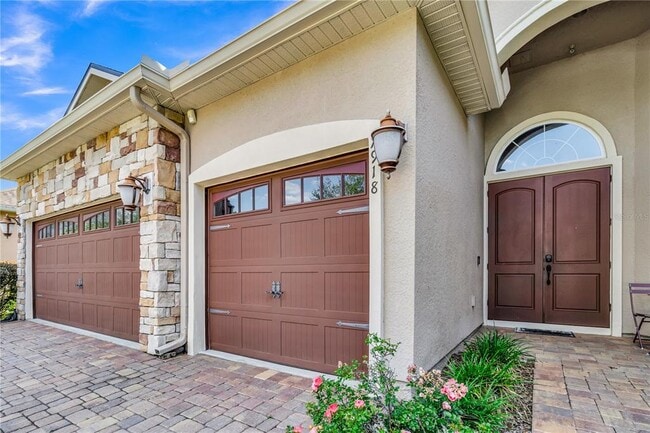 Building Photo - 7918 SW 90th Dr