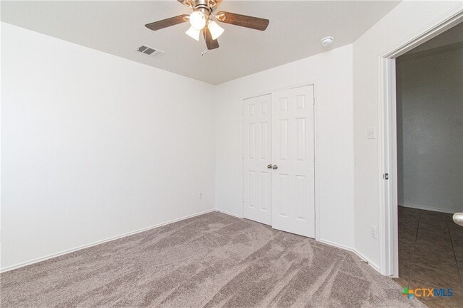 Building Photo - 7003 Osbaldo Dr