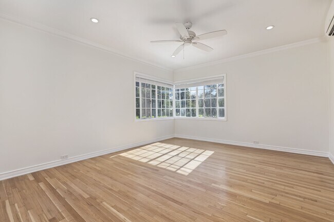 Building Photo - 9756 W Olympic Blvd