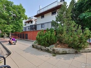 Facing Pearl St - 1934 18th St