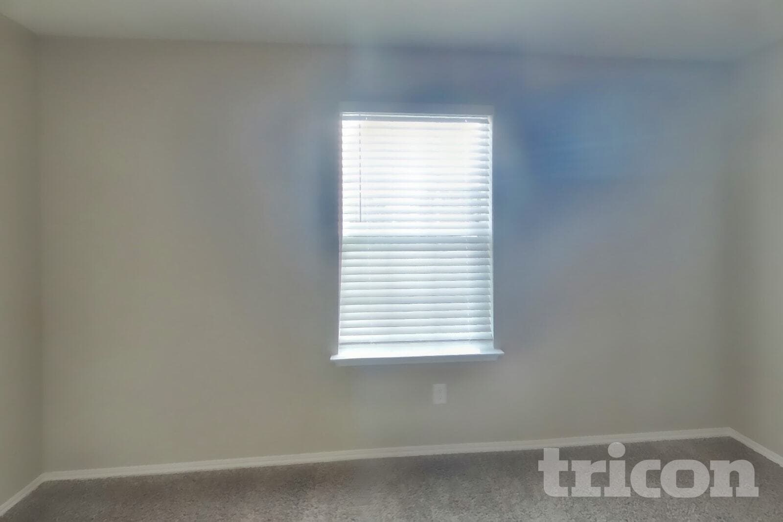 Building Photo - 1023 Spofford Dr