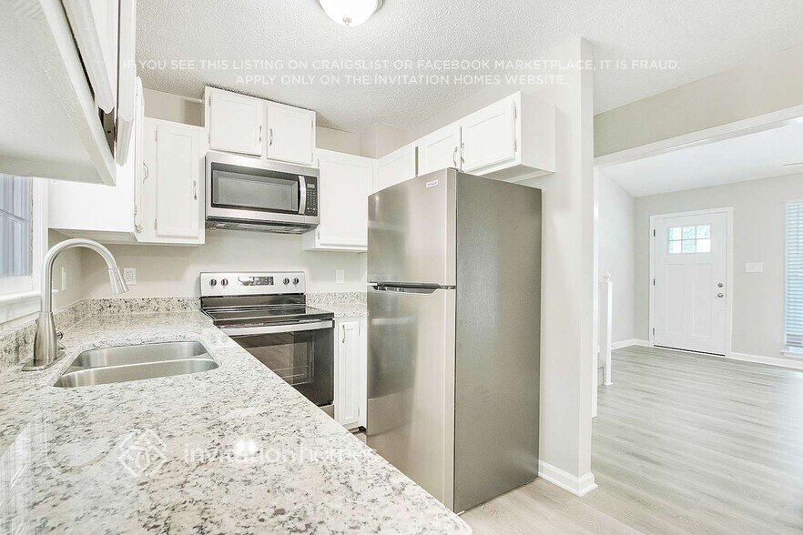 Building Photo - 24 Grapevine Dr