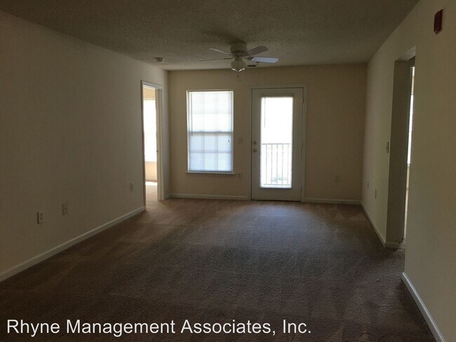 Building Photo - 4800 Avenida Del Sol Dr