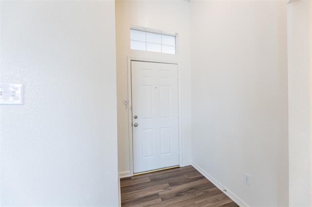 Building Photo - 1717 Marcella Ln