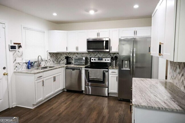 Building Photo - 1275 Calhoun Ave