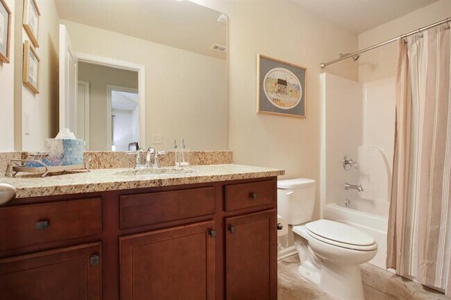 Building Photo - 3080 Cross Creek Dr