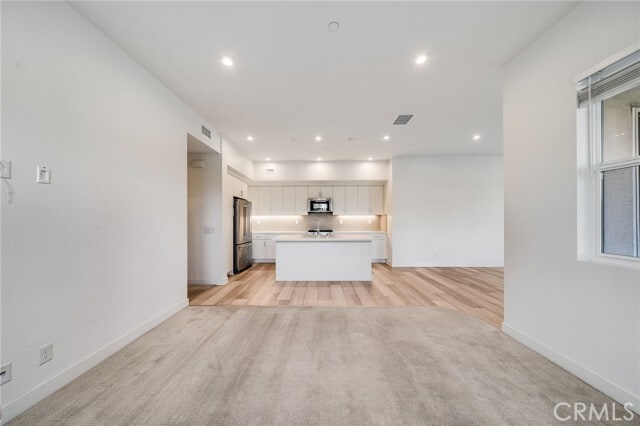 Building Photo - 1102 S Urbana St