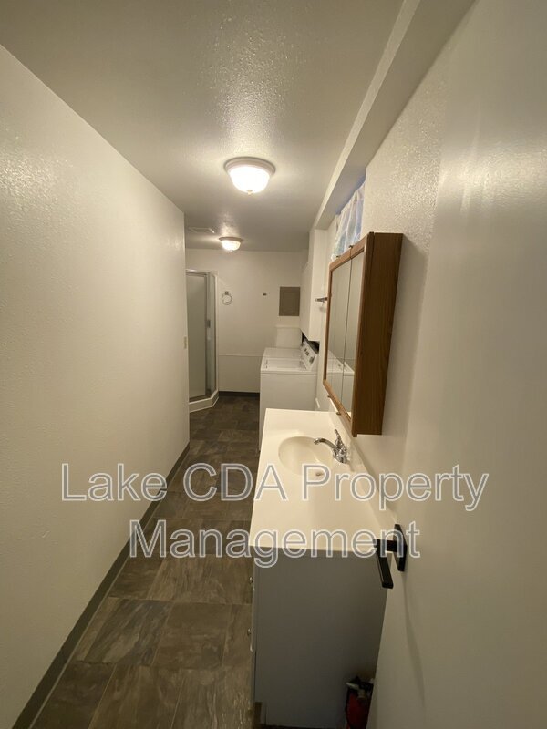 Building Photo - 3410 Belmont Rd