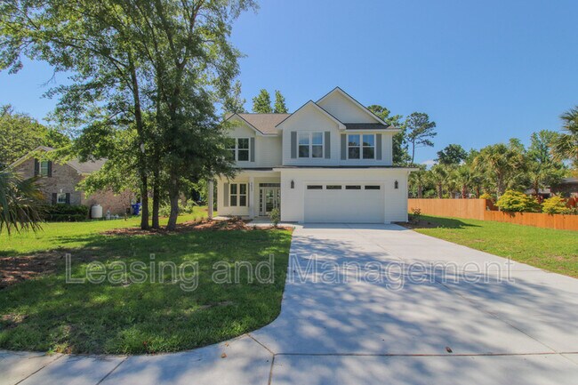 Building Photo - 3633 Happyland Blvd