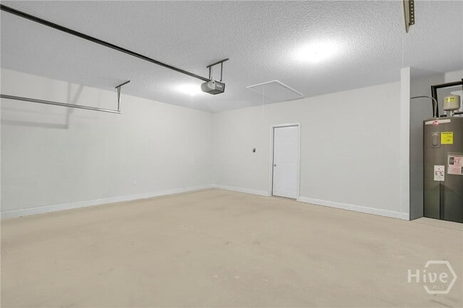 Building Photo - 1039 Meloney Dr