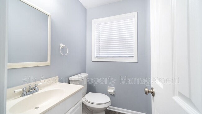 Building Photo - 2820 Meadowlark Trail NW