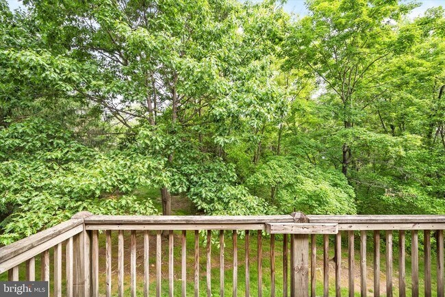 Building Photo - 623 Brickhouse Rd