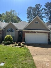 Building Photo - 516 Bay Pointe Dr