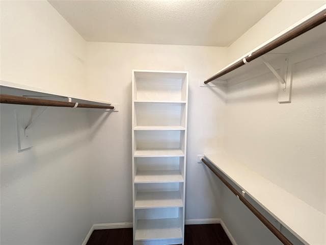 Building Photo - 221 E Cooper St