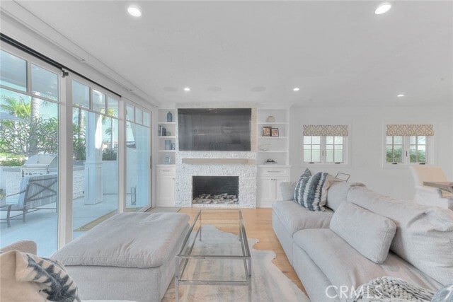 Building Photo - 13 Rivo Alto Canal