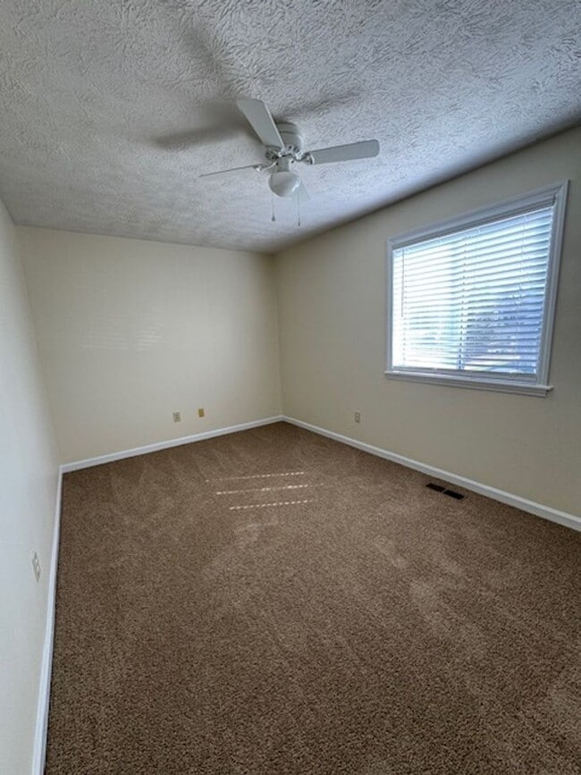 Building Photo - 6328 Wrightsville Ave