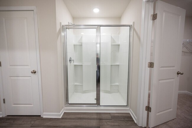 Building Photo - Graham New Home Rental / Open Layout, Home...