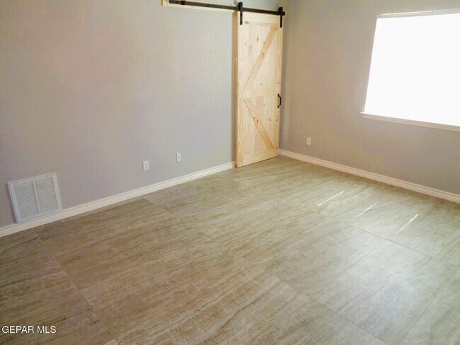 Building Photo - 2853 Time Rock Pl