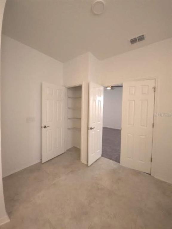 Building Photo - 10715 New Morning Dr