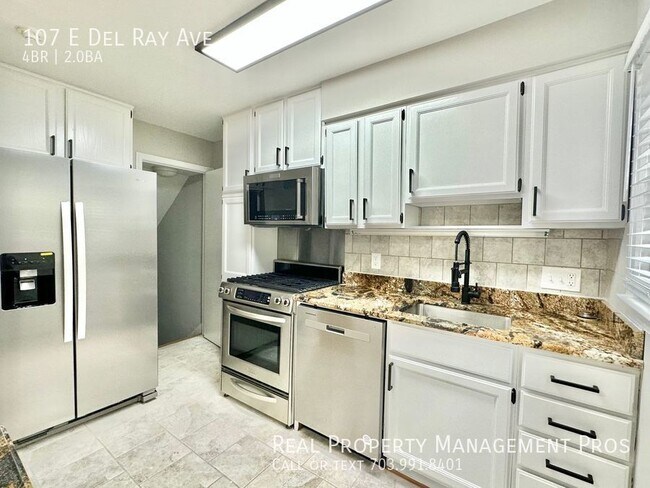 Building Photo - 107 E Del Ray Ave