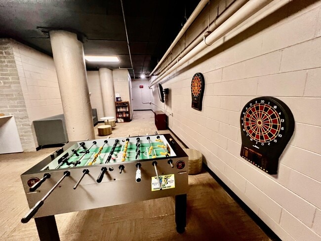 Building Photo - 270 E Highland Ave