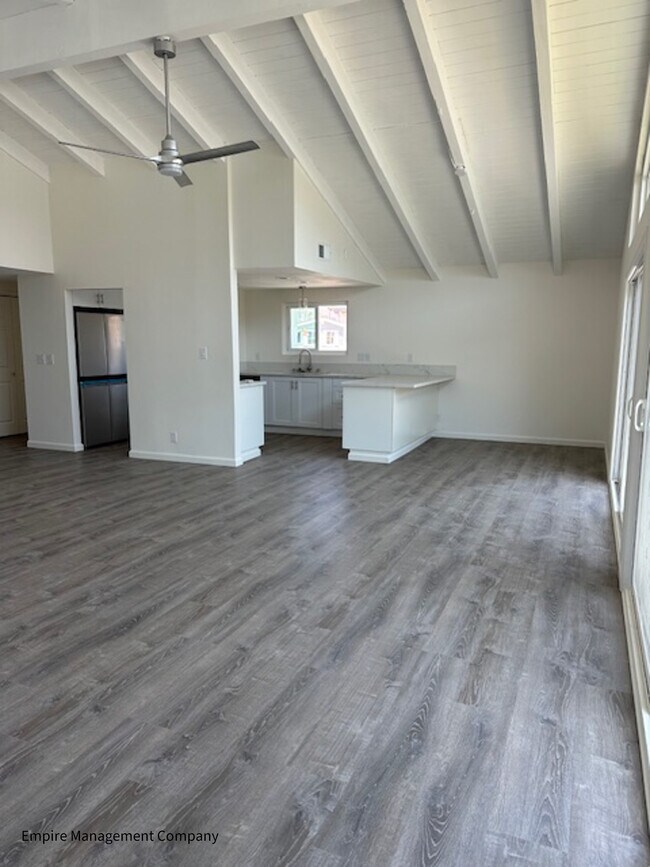 Building Photo - 1184 Cornwall Ln
