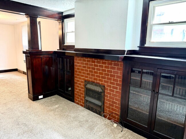 Building Photo - 3518 Beechwood Blvd