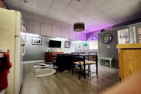 Building Photo - 318 107th St SW