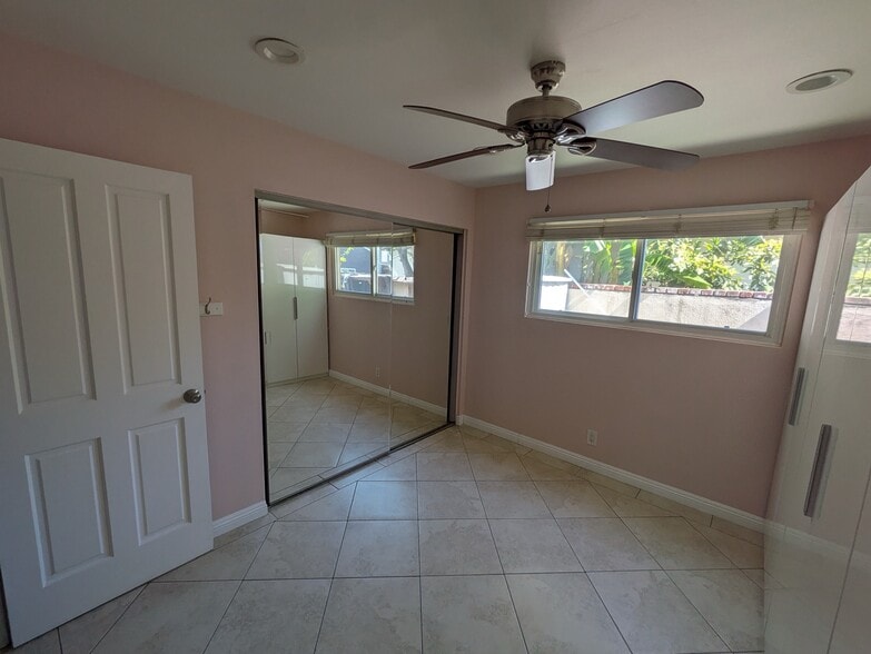 Building Photo - 20143 Baltar St